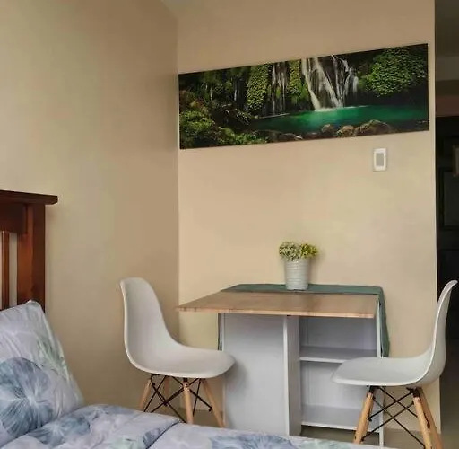 • Wifi Up To 100mbps • Infinity Pool Apartment